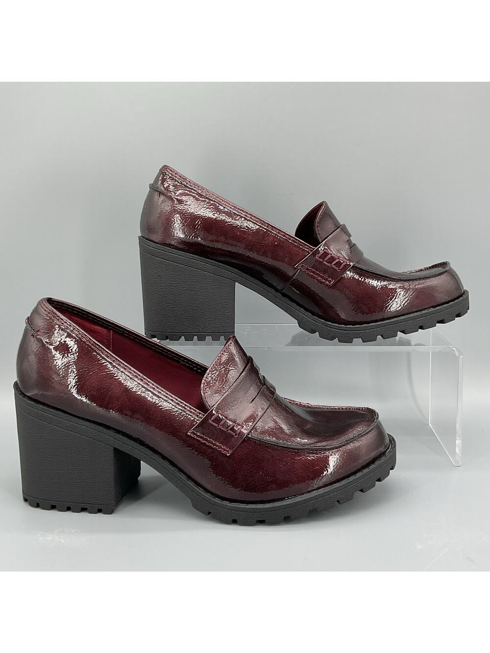 NEW Sun + Stone Women’s Maycee Lug Sole Loafers Wine Size 9.5M